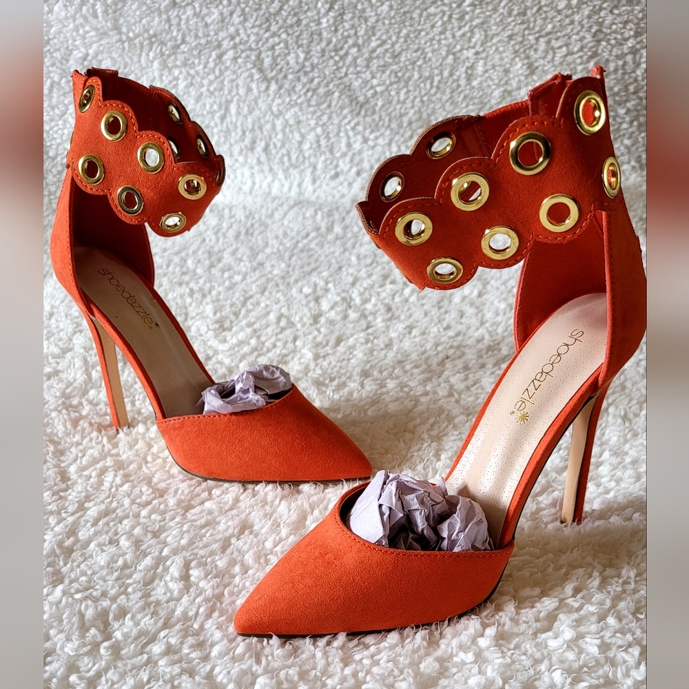ShoeDazzle PUMPS, WENN Color Orange Size 6.5